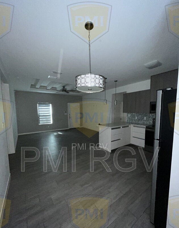 Photo - 805 W Garrison Dr Unidad 3