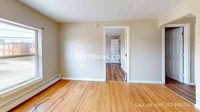 8 Priest Hill Rd Unit 4