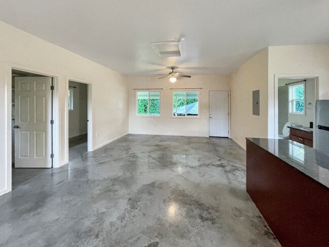 Photo - 15-1496-1496 16th Ave