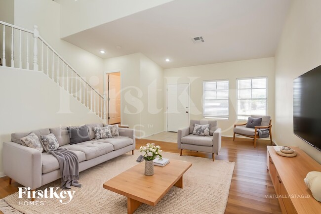 Photo - 4817 Quartz Crest St