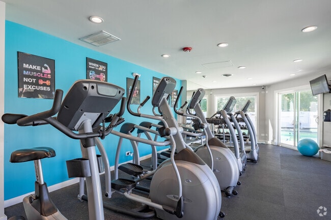 Gimnasio - Woodbury Place Apartments