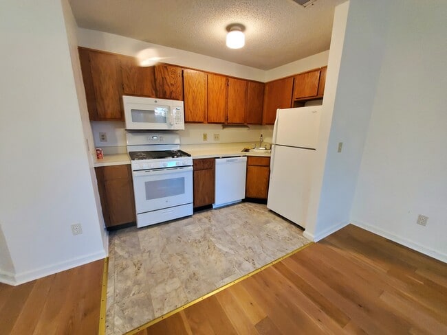 Photo - 9005 Stoneleigh Trce Unit 9005 Stoneleigh Trace