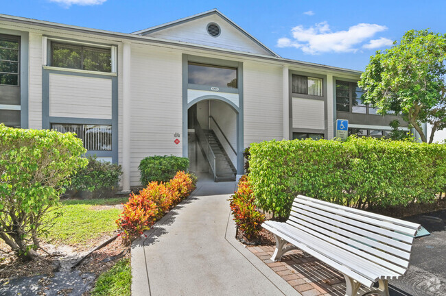 Building Photo - 15445 Lakes of Delray Blvd Unit 206 Rental