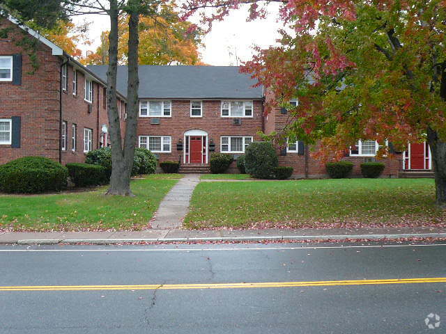 Building Photo - South Park Rental