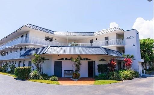 Building Photo - 4025 N Federal Hwy Unit 222A Rental