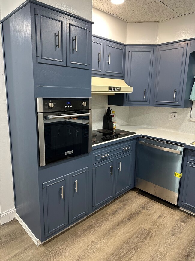 41 Miner St Unit 1