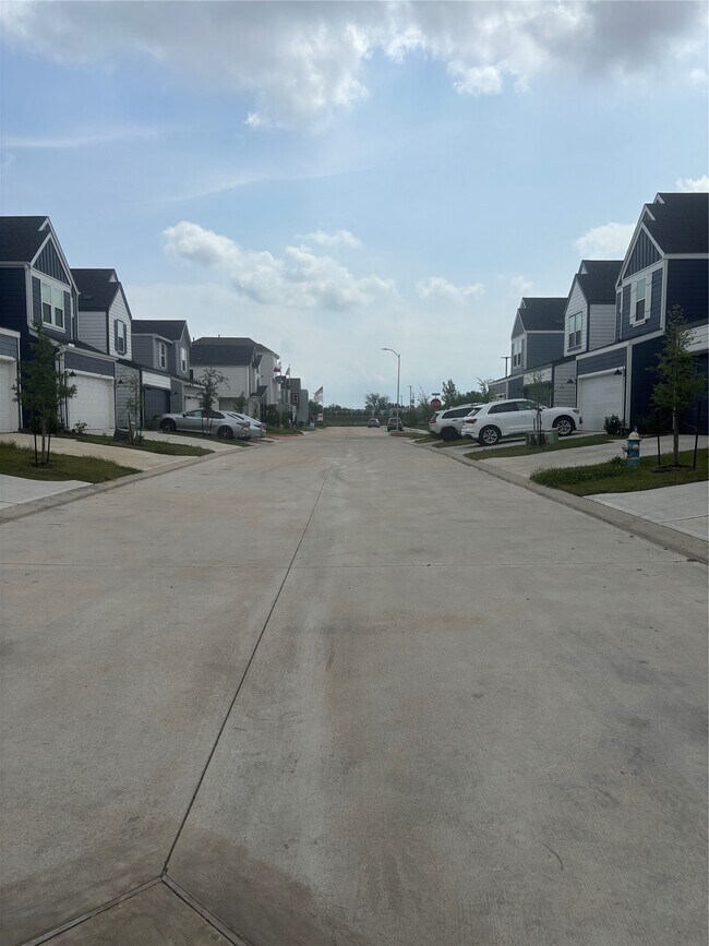 Photo - 3014 La Latina Dr