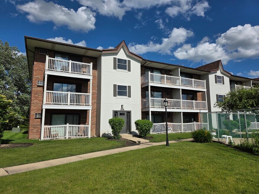 189 S Gregory St