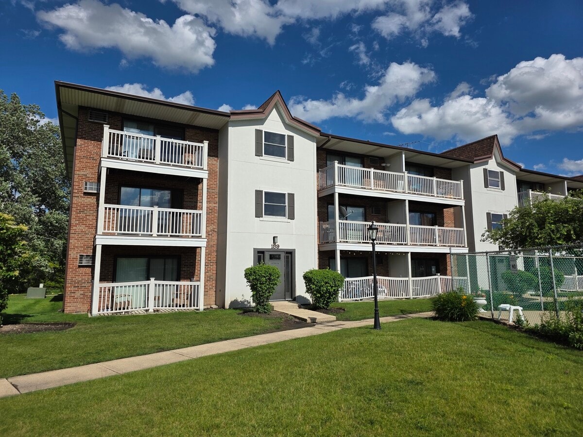 Photo - 189 S Gregory St