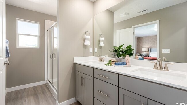 Photo - 11446 S Hollybrook Loop
