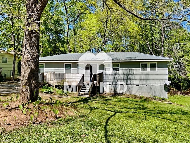 4 br, 2 bath House - 1407 Sycamore Dr NW - 4 br, 2 bath House - 1407 Sycamore Dr NW