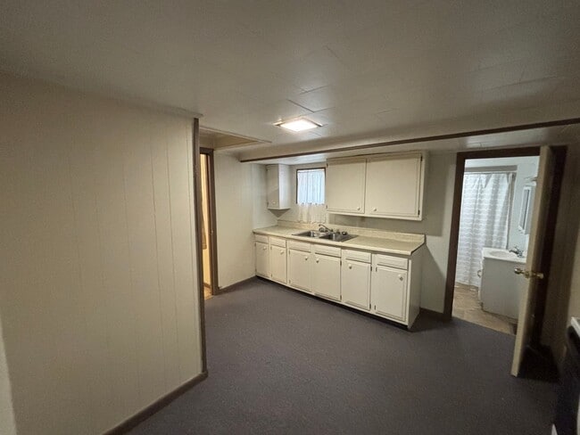 Photo - 250 Park Ave Unit 2