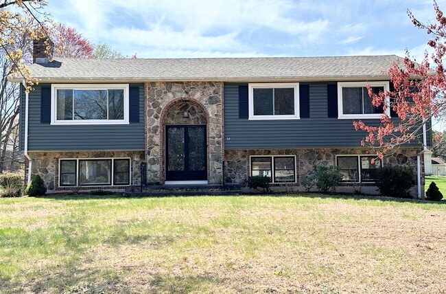 Photo - 37 Woodmont Dr Casa