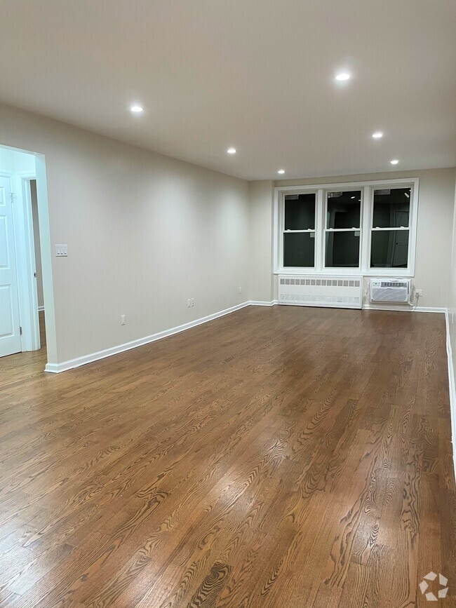 Building Photo - 100-26 67th Rd Rental
