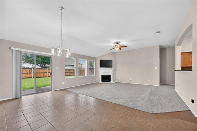 5640 Lincolnwood Dr