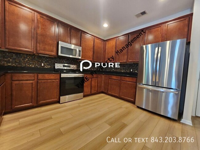Photo - 3620 Locklear Ln