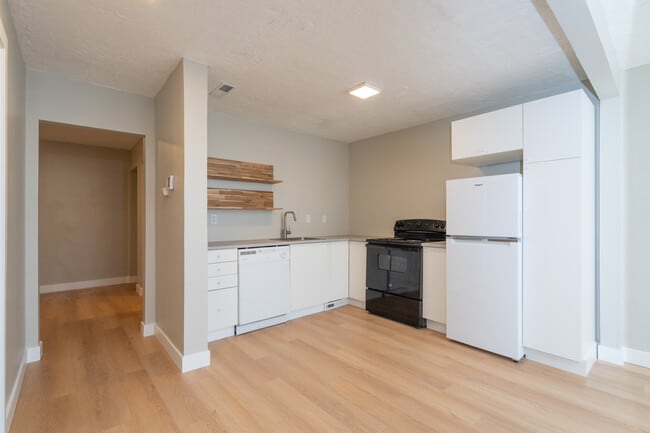 Photo - 2527 Porter Ave Unit 2