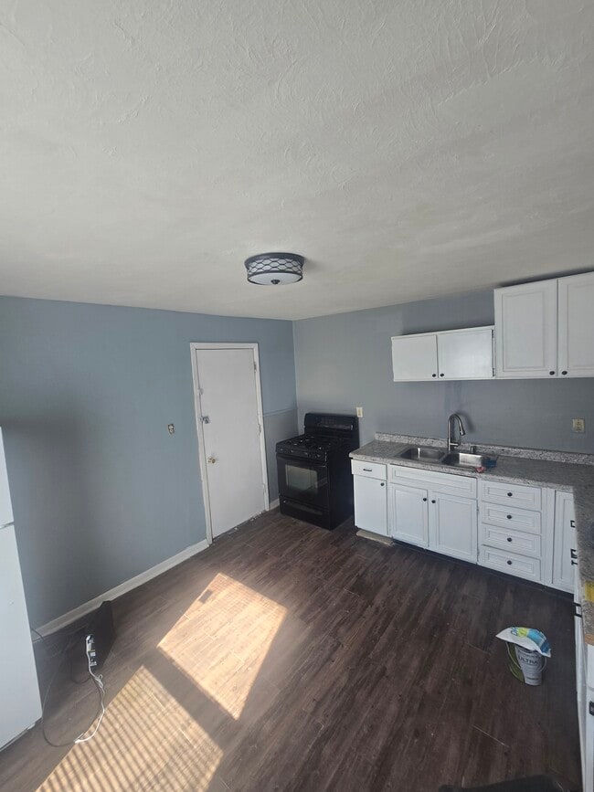 Photo - 21648 Gailine Ave