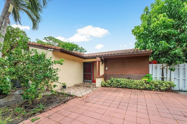 Photo - 2780 Norfolk Pine Ct