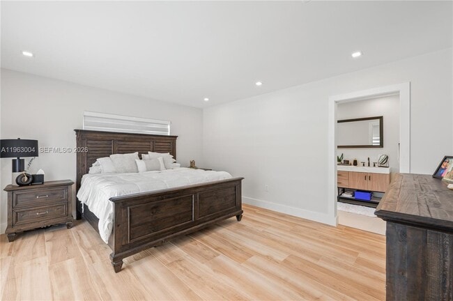 Photo - 8605 SW 162nd St