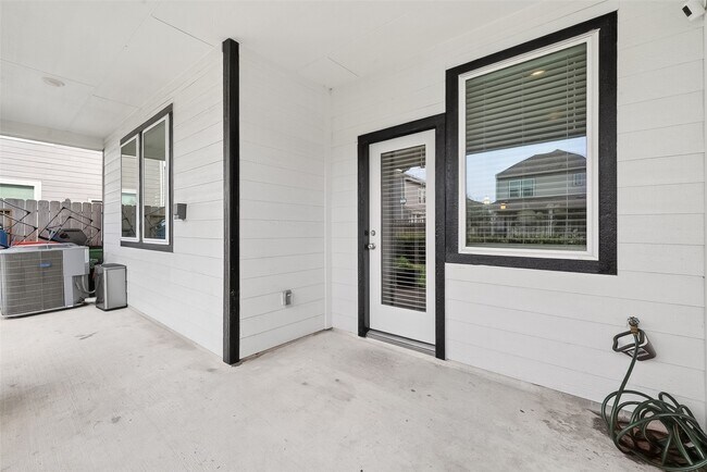 Photo - 14839 Slow River Ave