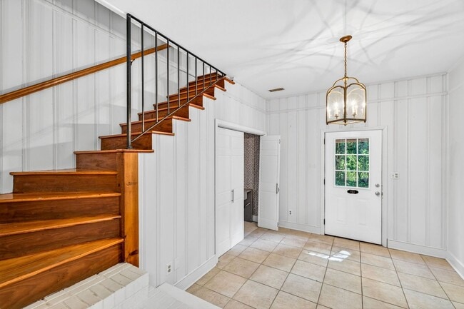 Photo - Comfort and Convenience in the Heart of Summerville