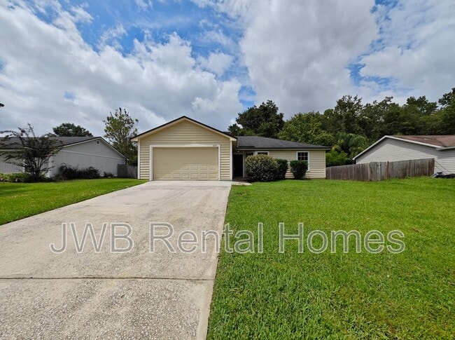Building Photo - 1600 Twin Oak Dr W Rental
