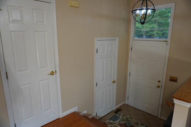 Photo - 8381 Township Dr