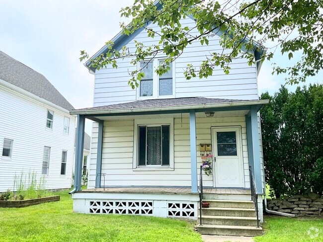 Building Photo - 904 Harrison Ave Rental
