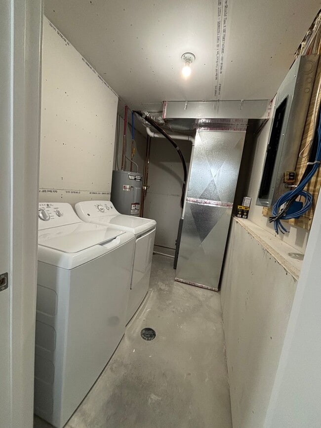 Photo - 3 Bed 3 Bath Townhome