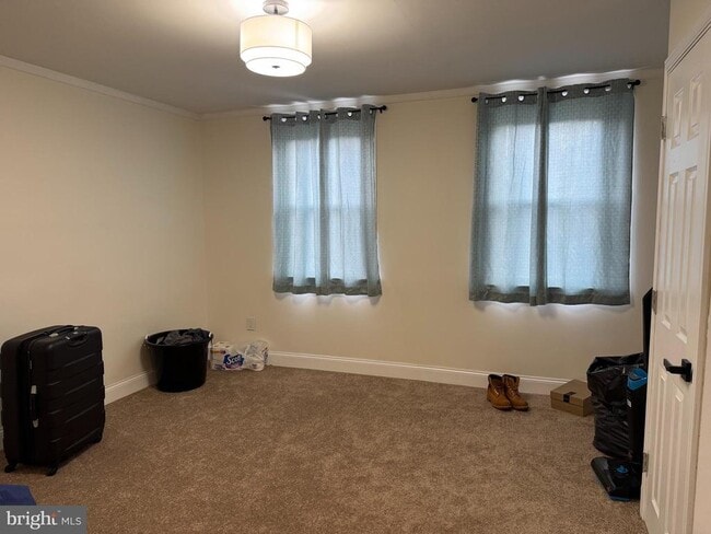 Photo - 6302 Hegerman St