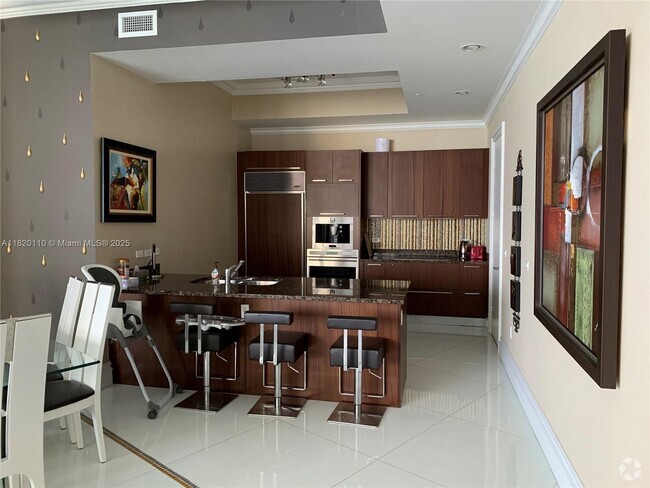 Building Photo - 16001 Collins Ave Unit 3203 Rental