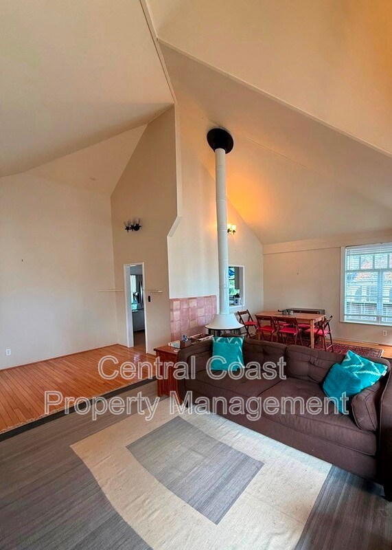 622 Congress Ave