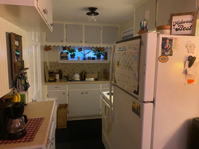 Photo - 724 S Spring St