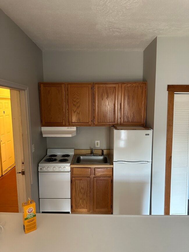 Photo - 5224 W Seneca St Unit 8