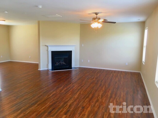 12515 Dervish Ln