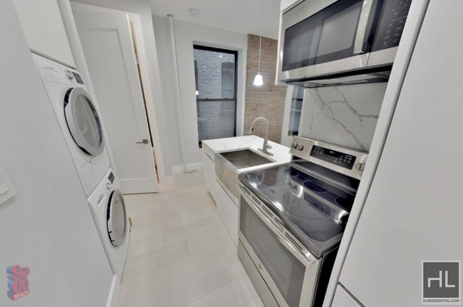 Photo - East 18th Street Unit C4