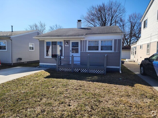 Building Photo - Cozy 2 Bedroom, 1 bath in Warren Rental