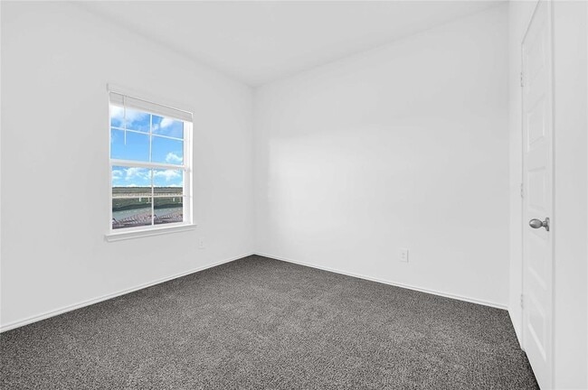 Photo - 31134 Delamere Turn trl Trl