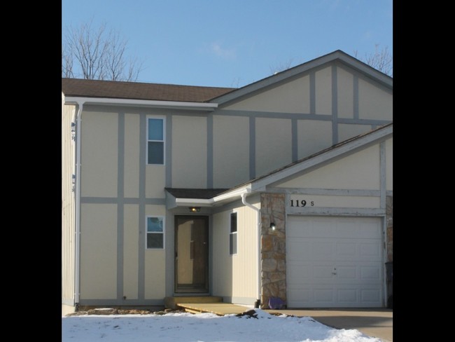 Photo - Saxony Rentals Apartments