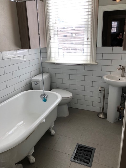 Photo - 10th and Emerson