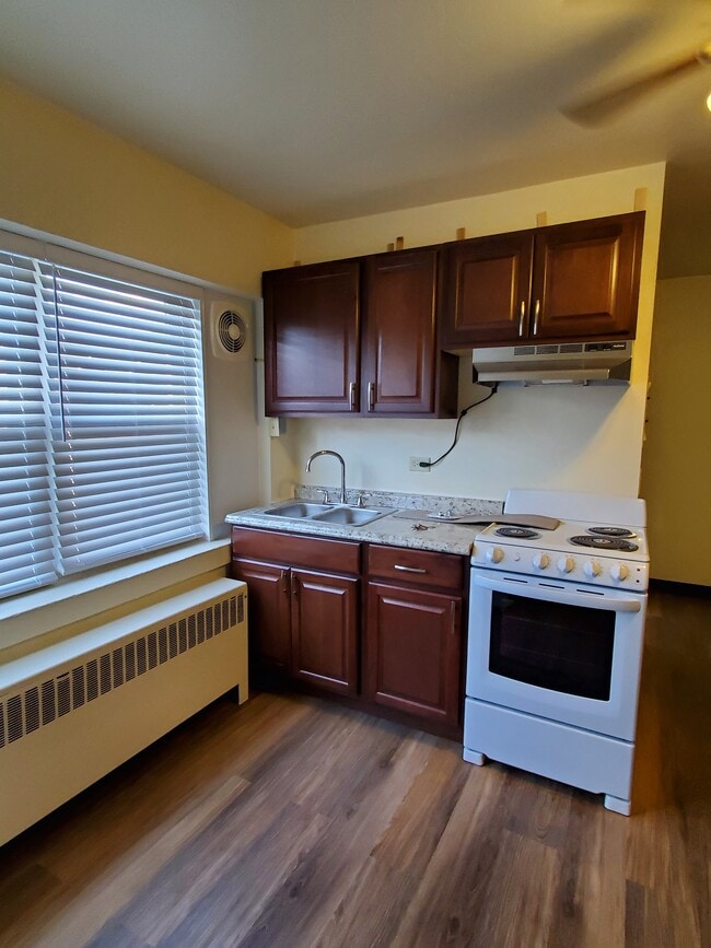 Building Photo - 54 N Morris St Unit 1 Rental