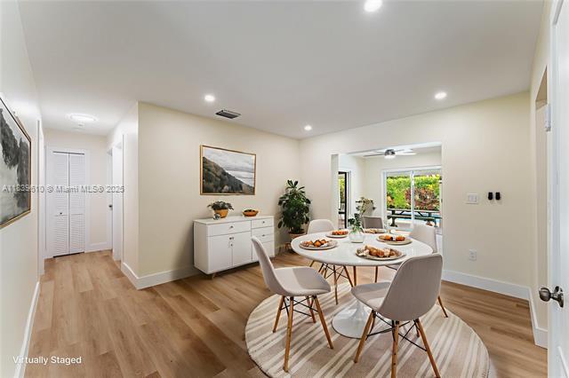 Photo - 6731 SW 48th St