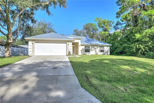 Photo - 573 Belfast Terrace