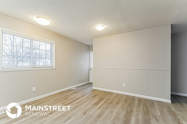 Photo - 1875 Battlefield Dr