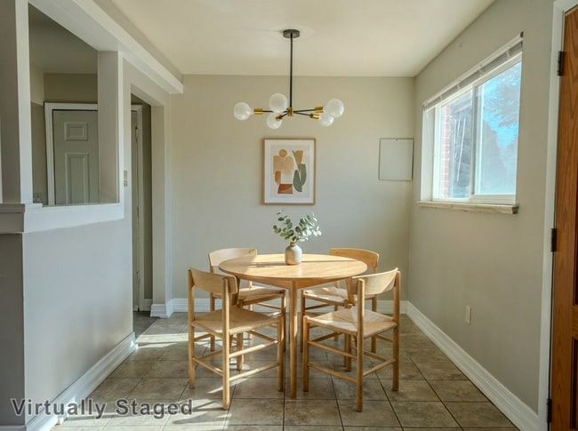 Photo - 2323 W 41st Ave