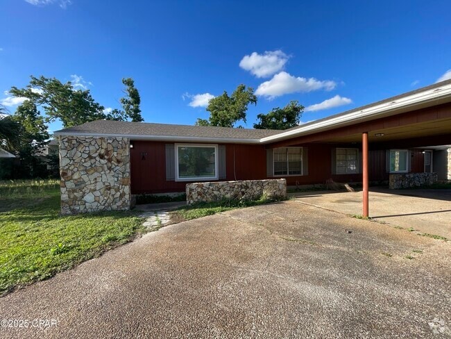 Building Photo - 2014 W 23rd Ct Unit A Rental