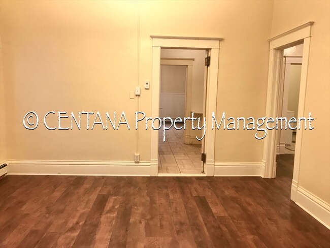 Building Photo - 728 W Granite St Unit 728