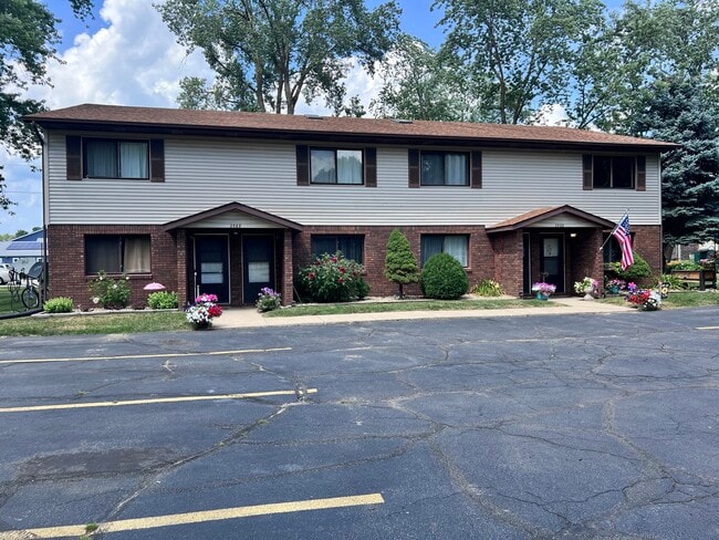 Photo - 2569 Parkview St Townhome