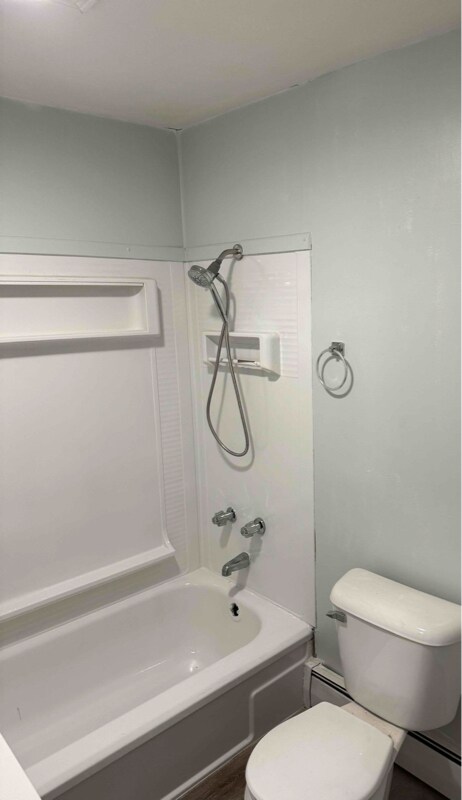 Photo - 1545 Main St